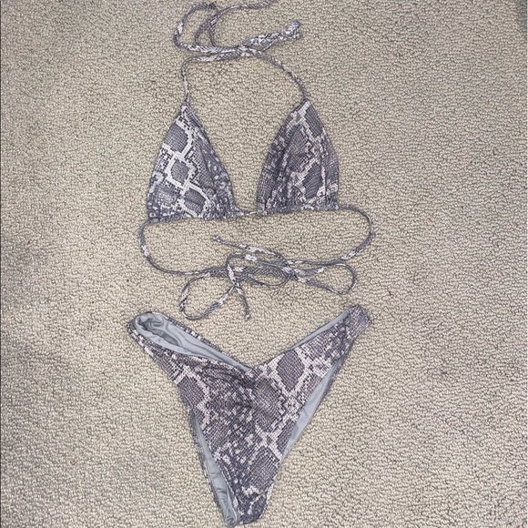 FRANKIES BIKINIS PYTHON BIKINI SET - Picture 3 of 6